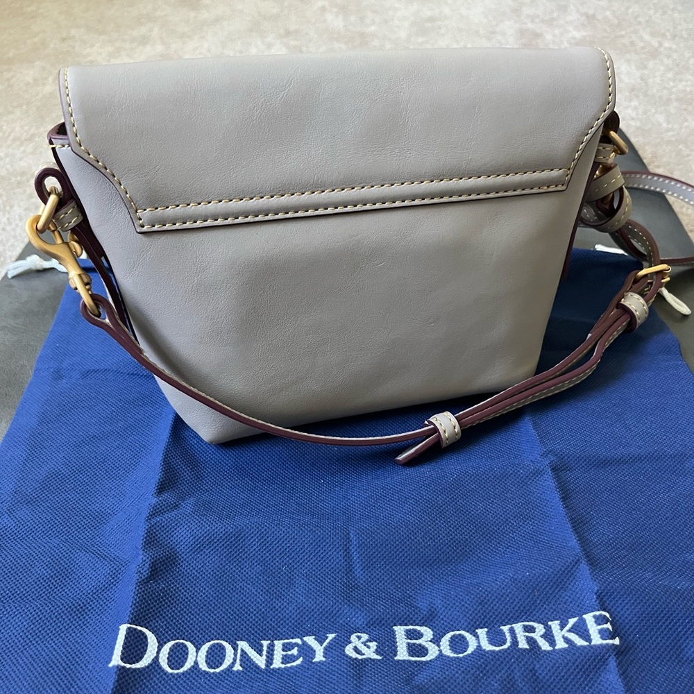 Dooney & Bourke Crossbody - Picture 6 of 16